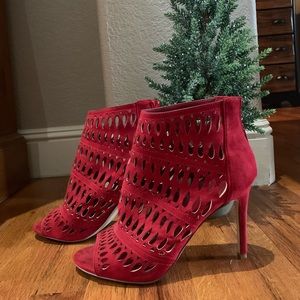 Aldo-red suede heel